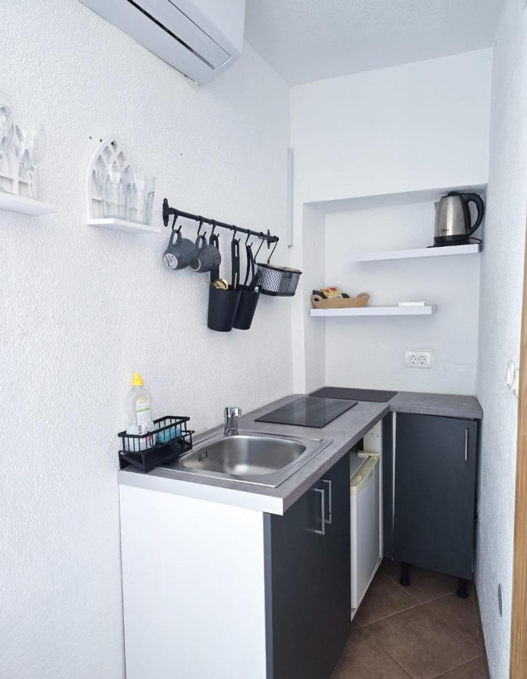 Private Bedroom With Bathroom 巴什卡沃达 外观 照片